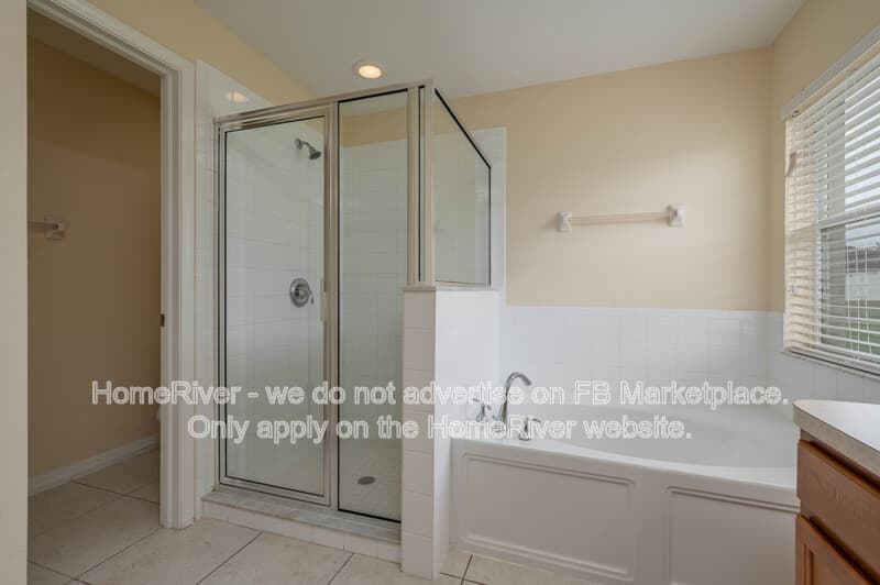 Mulberry House: 4409 Stoney River Dr