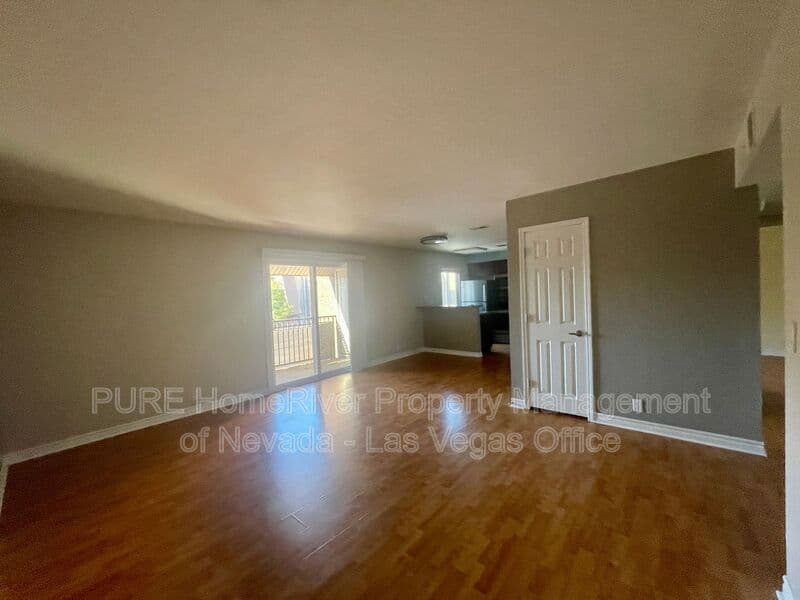 Las Vegas Condo: 5206 River Glen Dr