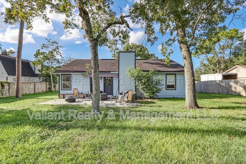 Jacksonville House: 5286 Julington Creek Road