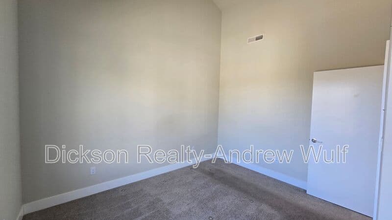 Reno House: 711 Roberts Street