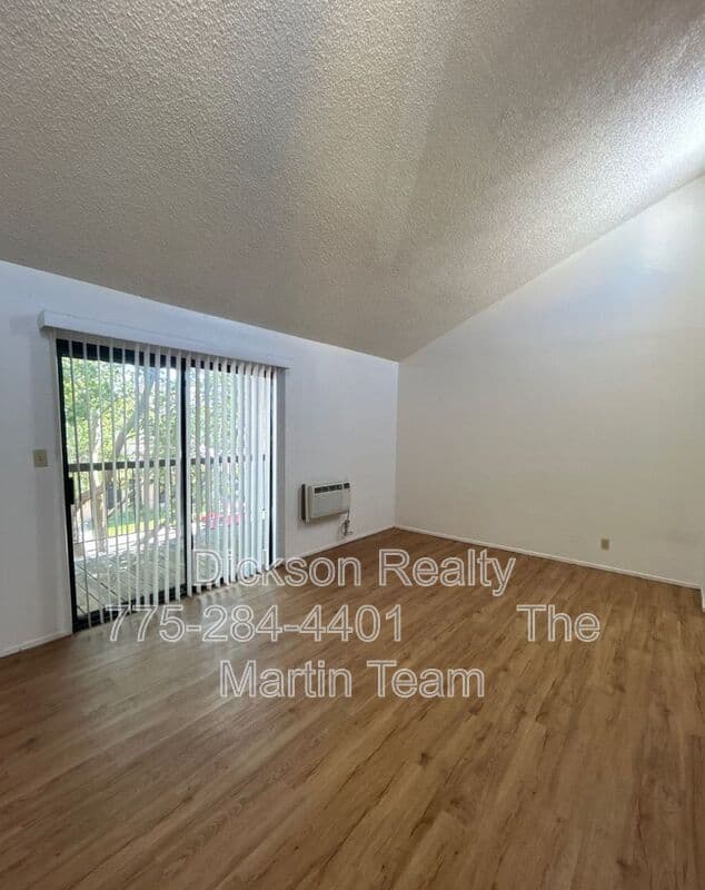 Reno House: 2450 Lymbery Street