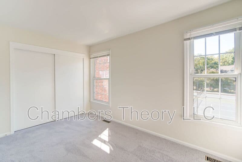 Arlington Condo: 2412 S. Walter Reed Dr