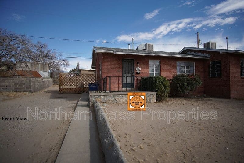 El Paso Condo: 1226 Huckleberry St