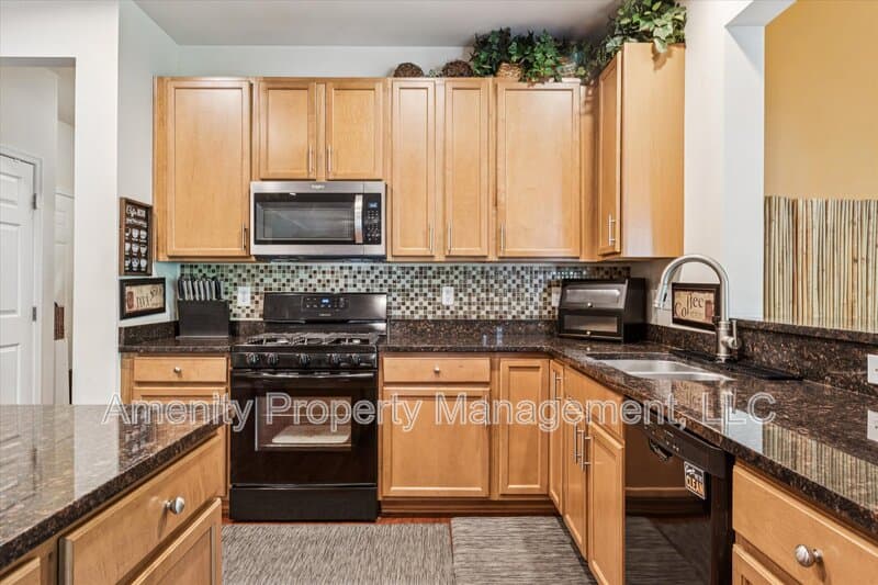 Toano House: 3271 Newland Court
