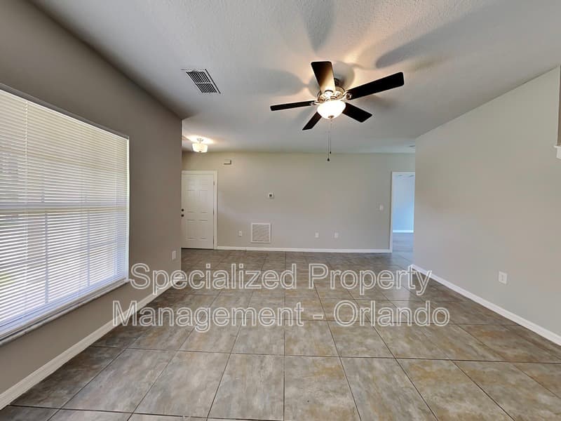 Saint Cloud House: 3334 Kelsey Ln