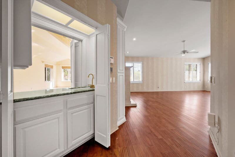 San Diego House: 18714 Bernardo Trails Dr
