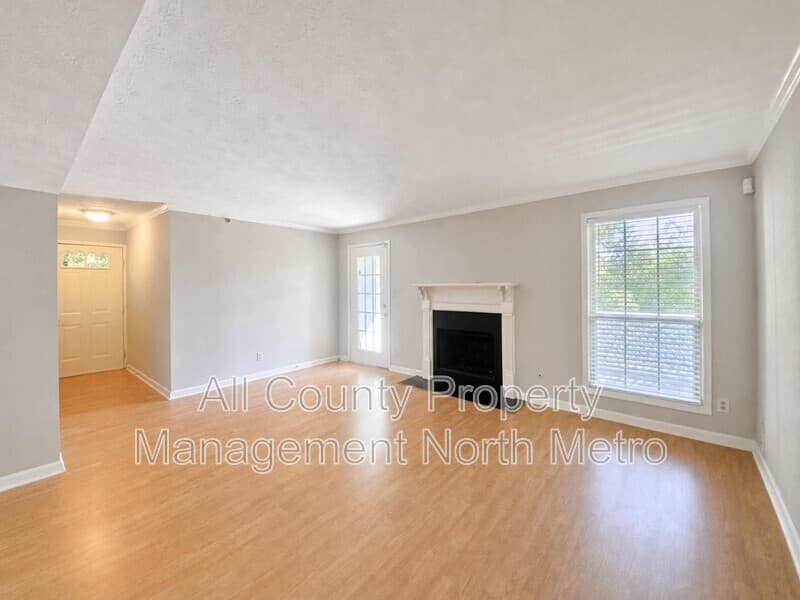 Marietta Condo: 4120 Riverlook Pky SE