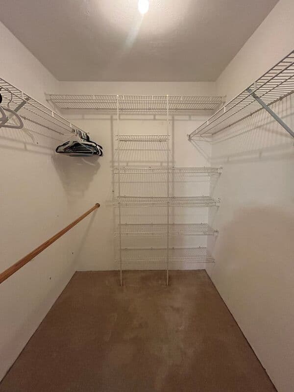 La Mesa House: 4040 Yale Ave