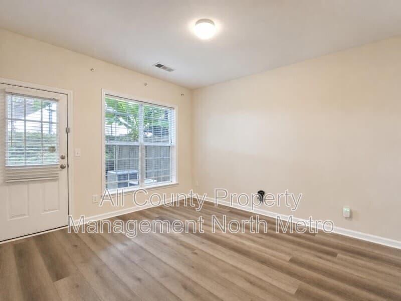 Alpharetta Townhome: 1006 Whittington Way
