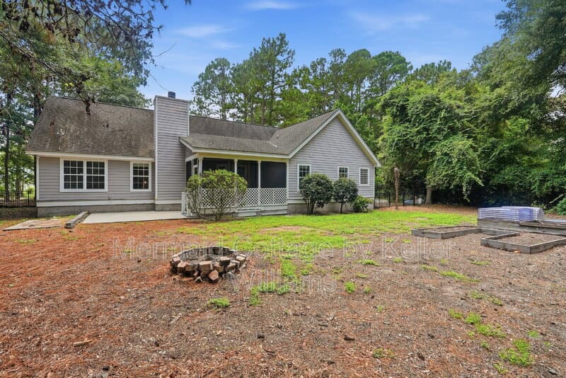 Beaufort House: 24 Pickens Street