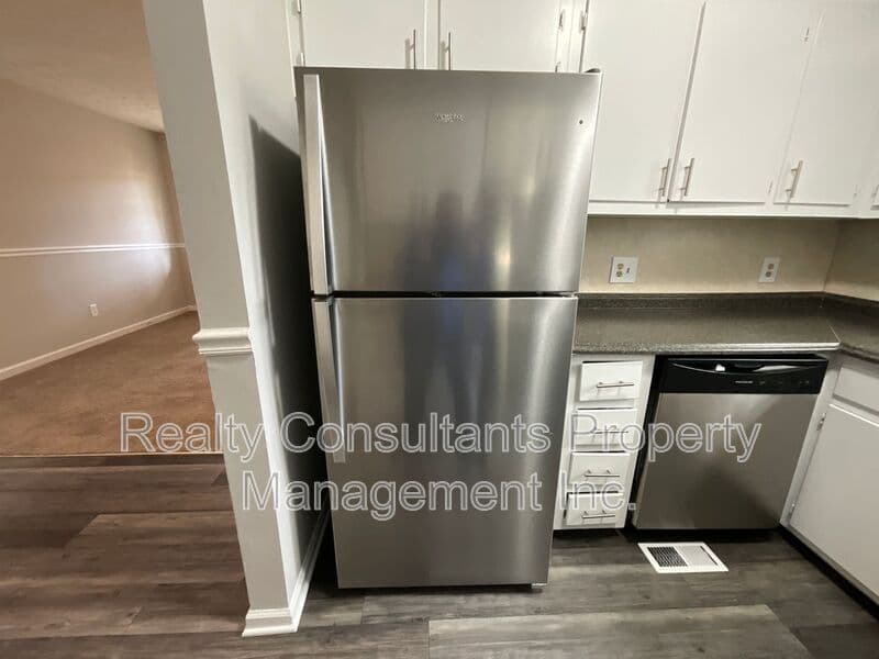High Point House: 2607 Dallas Avenue