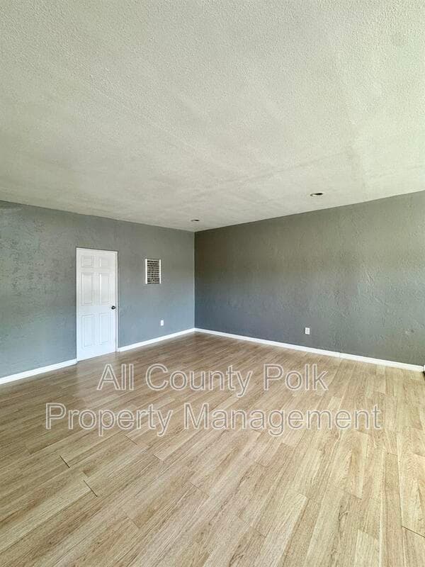 Pinellas Park Condo: 7380 N 63rd St