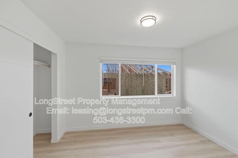 Philomath Townhome: 826 S 19th St