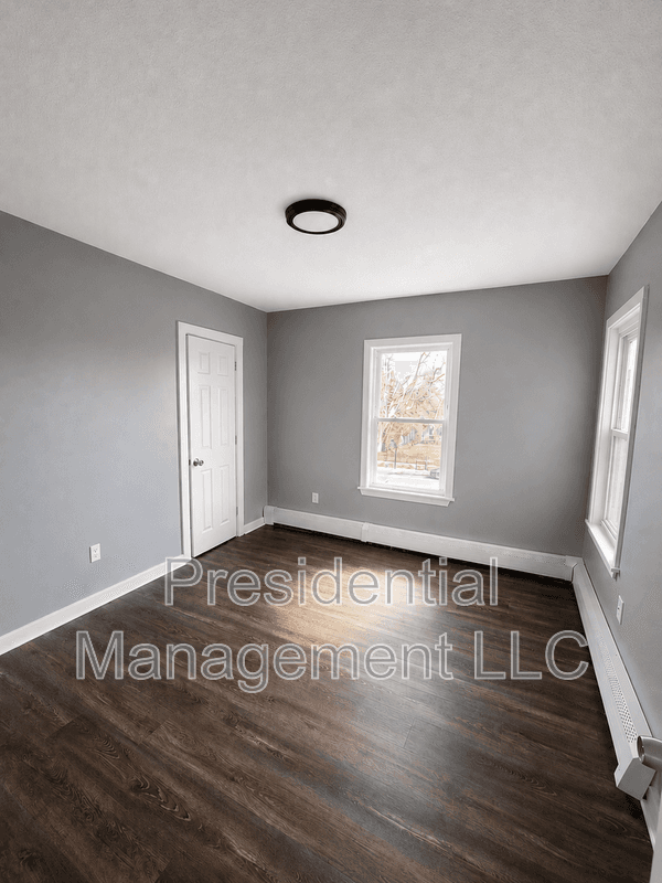 Hartford Condo: 56 Judson Street