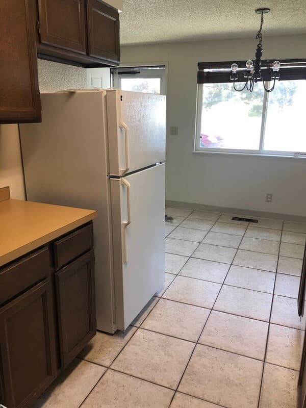 W. Richland House: 4971 Chukar Drive