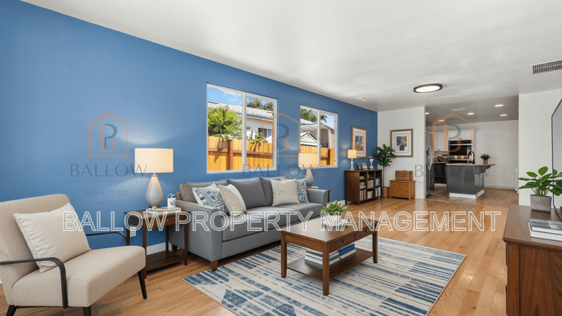 San Diego House: 2915 Ulric Street