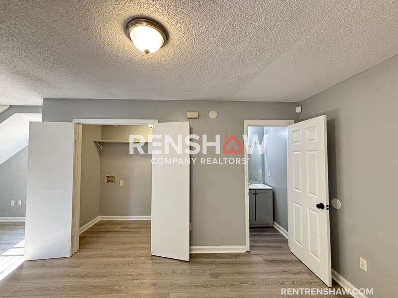 Memphis Condo: 2525 Rozelle St