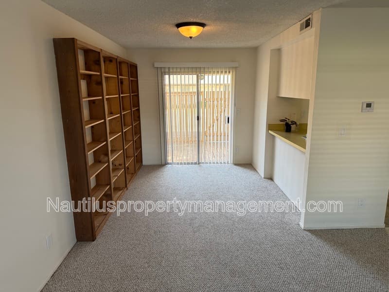 Santa Cruz Townhome: 127 Castillon Terrace