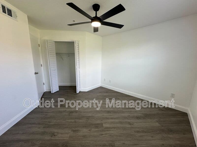 Orlando Condo: 7270 Westpointe Blvd