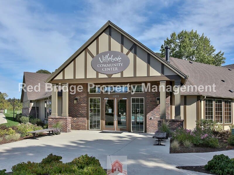 Wilsonville Townhome: 28520 SW Paris Ave