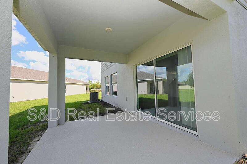 Haines City House: 152 Brinsmead Rd