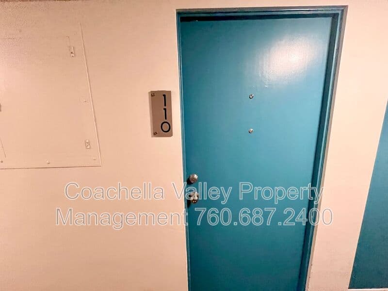 Palm Springs Condo: 2580 E Tahquitz Canyon Way