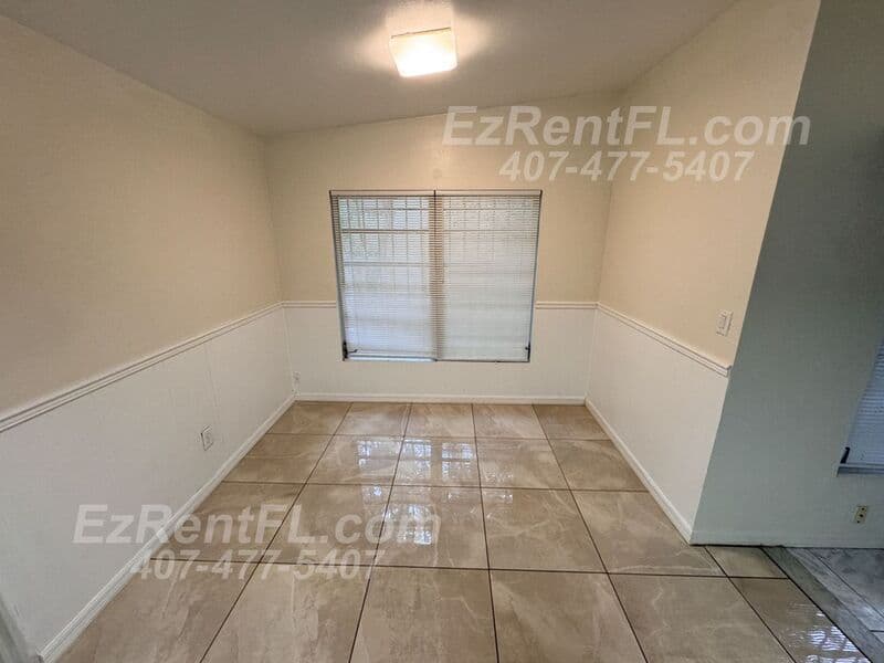 Orlando House: 6132 Oakcrest Circle