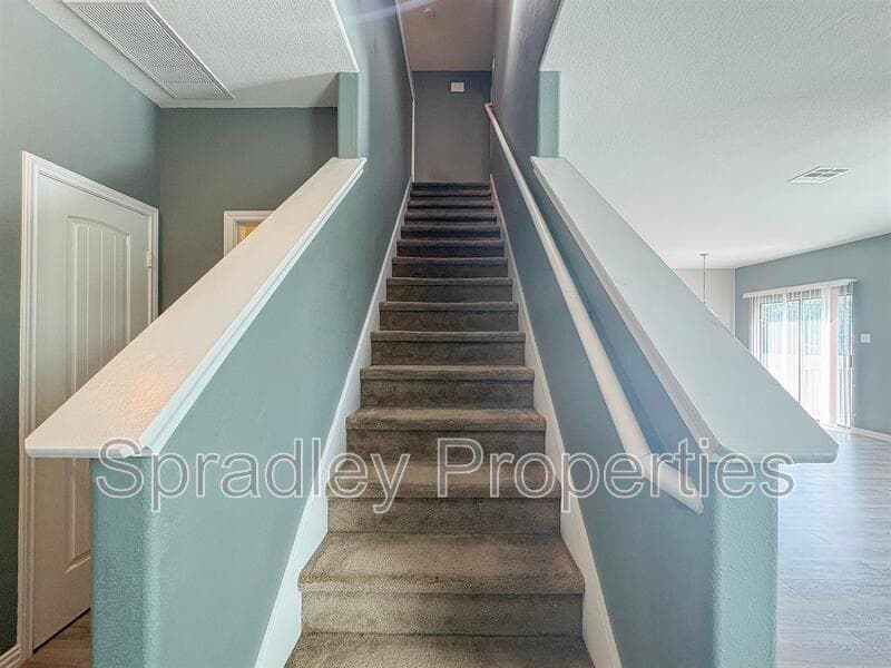 Temple House: 1047 Tumbleweed Trl