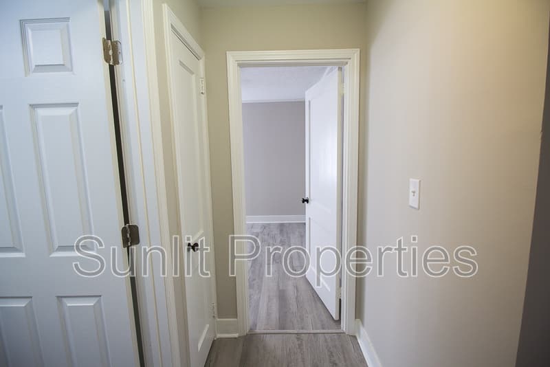 Athens House: 2590 Danielsville Rd