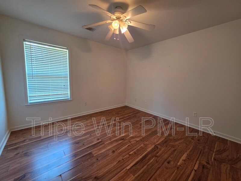 Cabot House: 26 Stonewood Drive