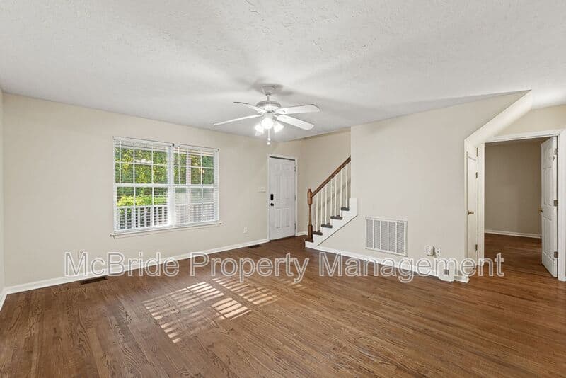 Martinez House: 4331 Roswell Drive