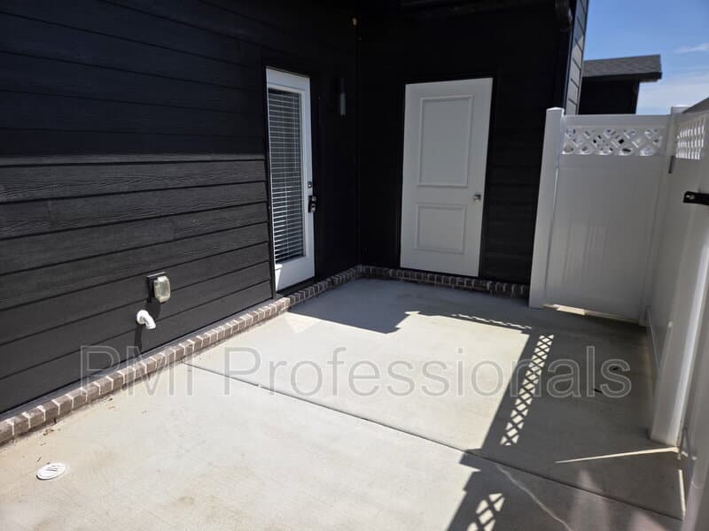 Murfreesboro Townhome: 1373 Rebecca Johns Dr