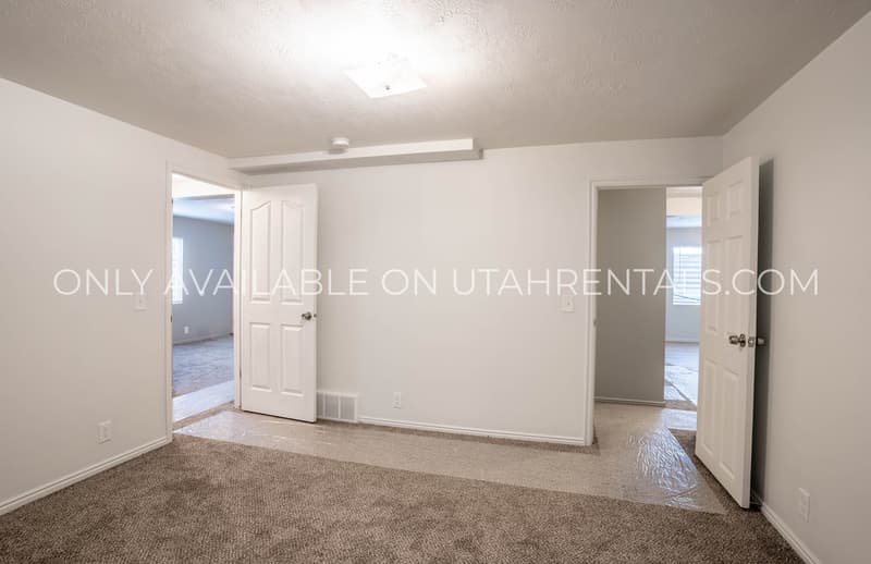 Salt Lake City House: 2670 S 800 E