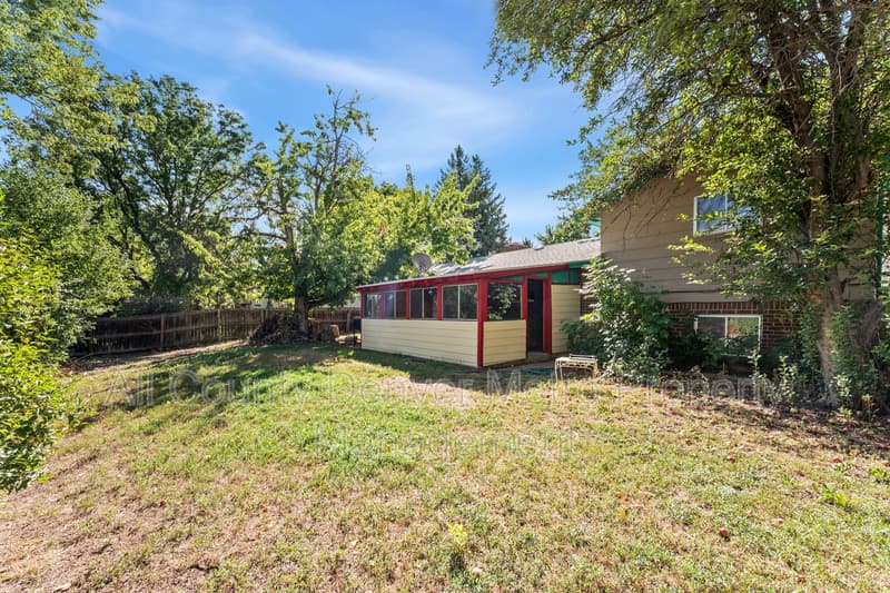 Arvada House: 11741 West 70th Place