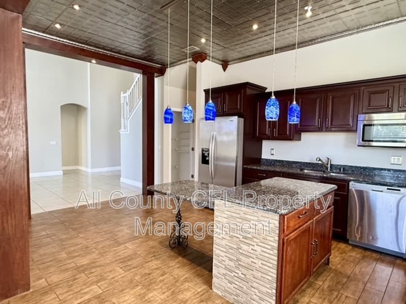 Kissimmee House: 2300 The Oaks Blvd
