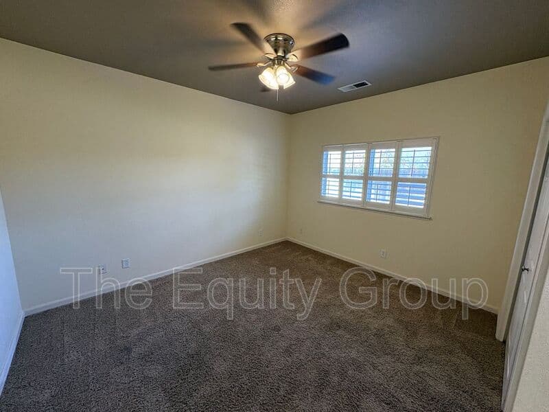 Hanford House: 540 West Birch Ct