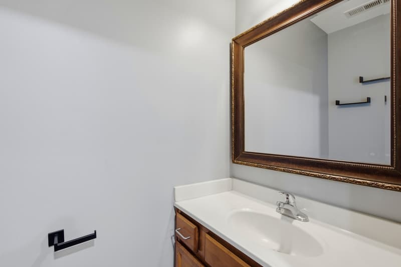 Baltimore Townhome: 3553 6th Street
