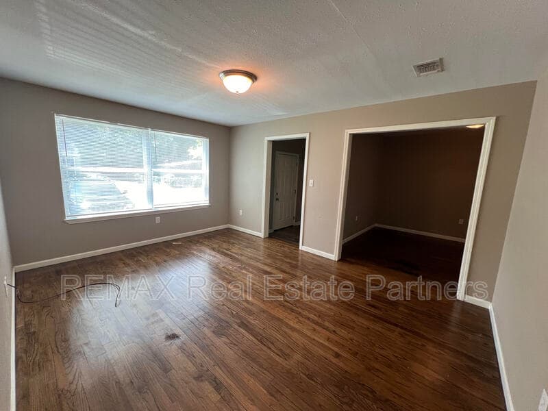 Hattiesburg House: 515 Melba Ave