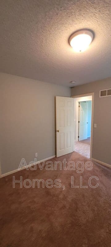 Gardner House: 18518 Mulberry Ct