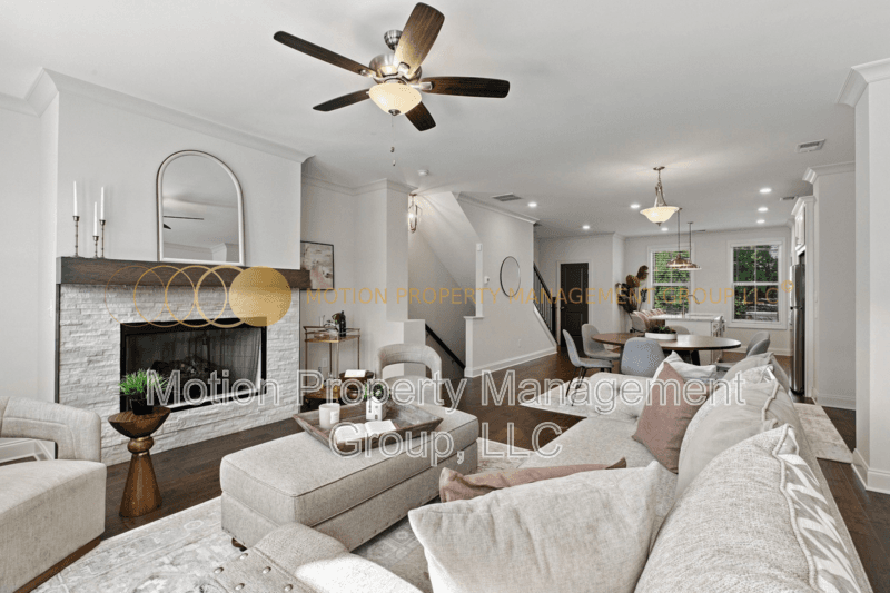 Scottdale House: 776 Angora Alley