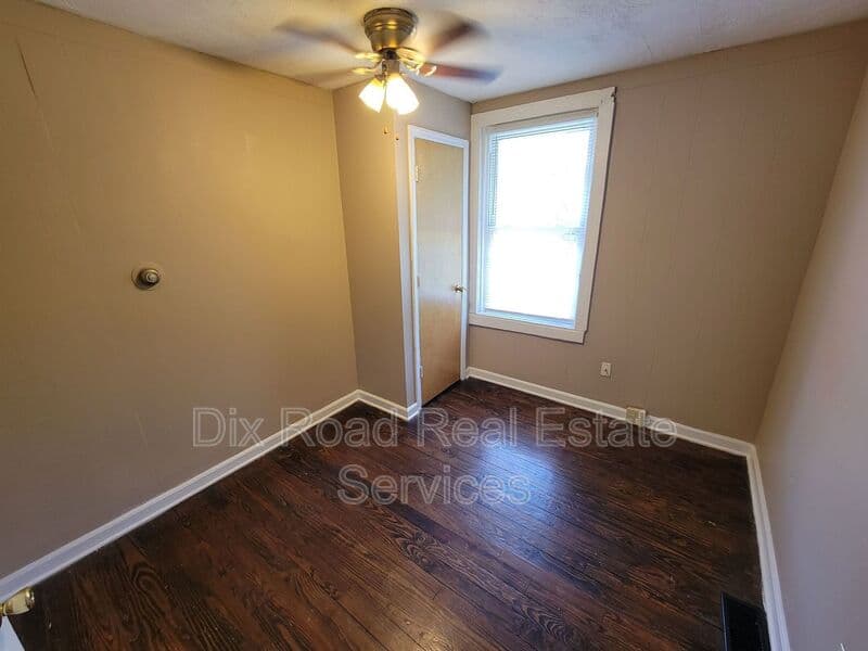 Middletown House: 1618 Sheridan Avenue