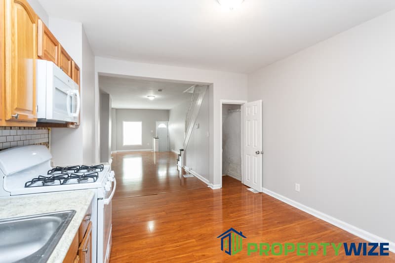 Baltimore Townhome: 2608 McElderry Street