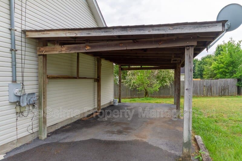 Smyrna House: 1009 Norwood Ct