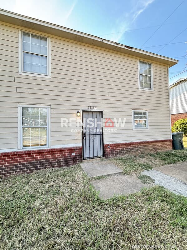 Memphis Condo: 2525 Rozelle St
