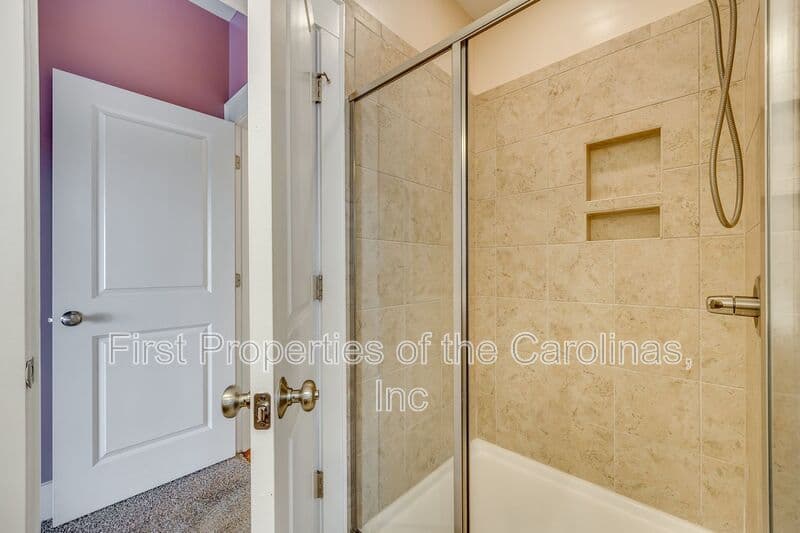 Rock Hill House: 799 Herrons Ferry Rd.