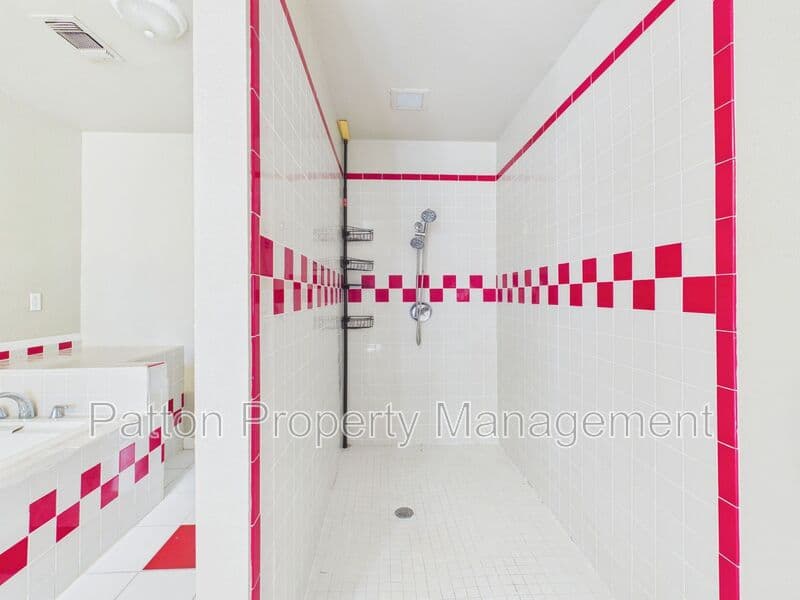 Amarillo House: 1511 North Polk Street