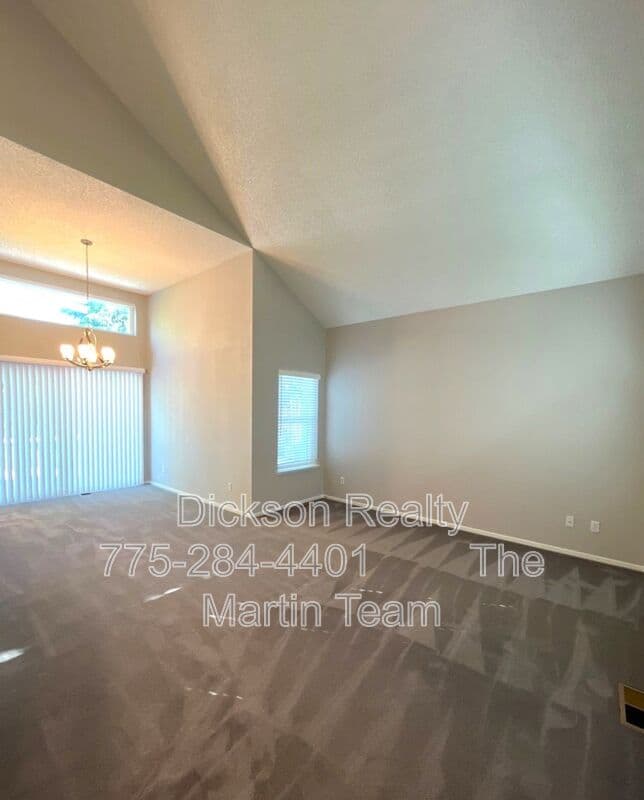 Sparks House: 5256 Santa Lupe Avenue