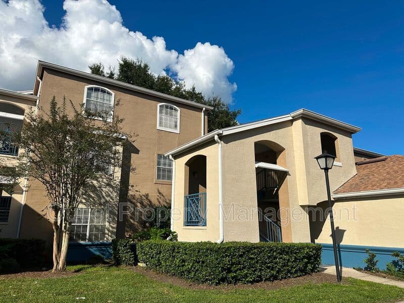 Orlando Condo: 7270 Westpointe Blvd
