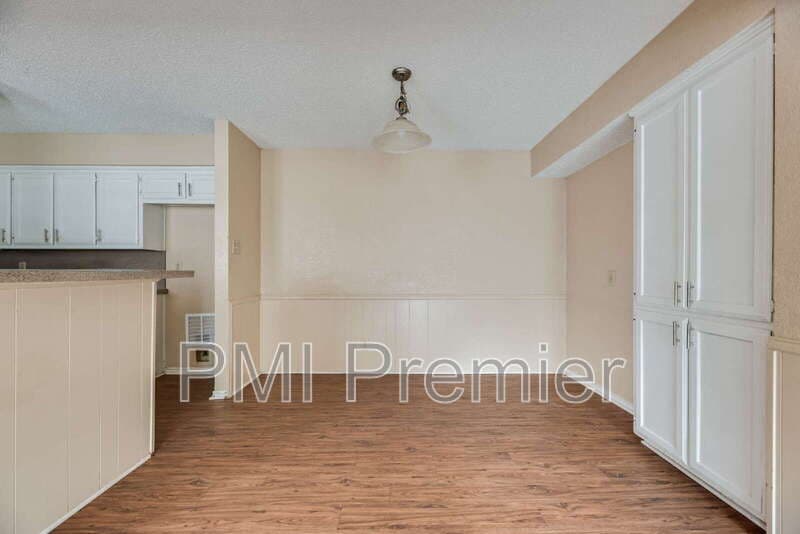 Dallas Condo: 4724 Berridge Ln