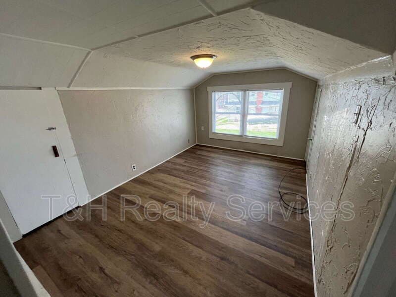 Anderson Condo: 2916 Noble Street